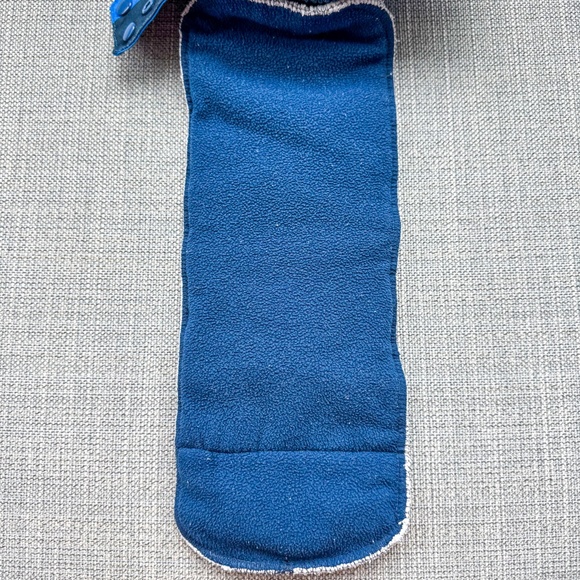 2 Nicki's Diapers - Cover and All-in-Two - Cloth Diapers - Picture 6 of 12